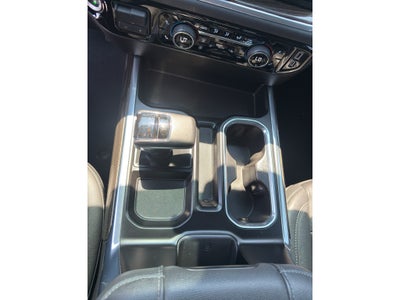 2022 Chevrolet Silverado 1500 Crew Cab Short Box 4-Wheel Drive RST