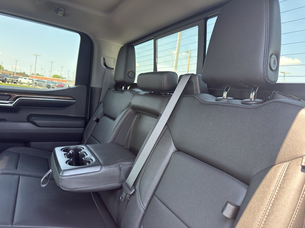 2022 Chevrolet Silverado 1500 Crew Cab Short Box 4-Wheel Drive RST