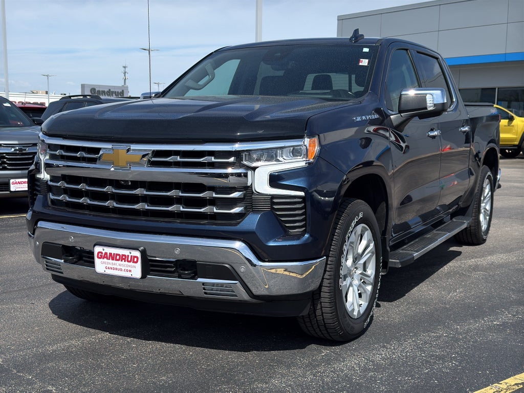 2022 Chevrolet Silverado 1500 Crew Cab Short Box 4-Wheel Drive LTZ