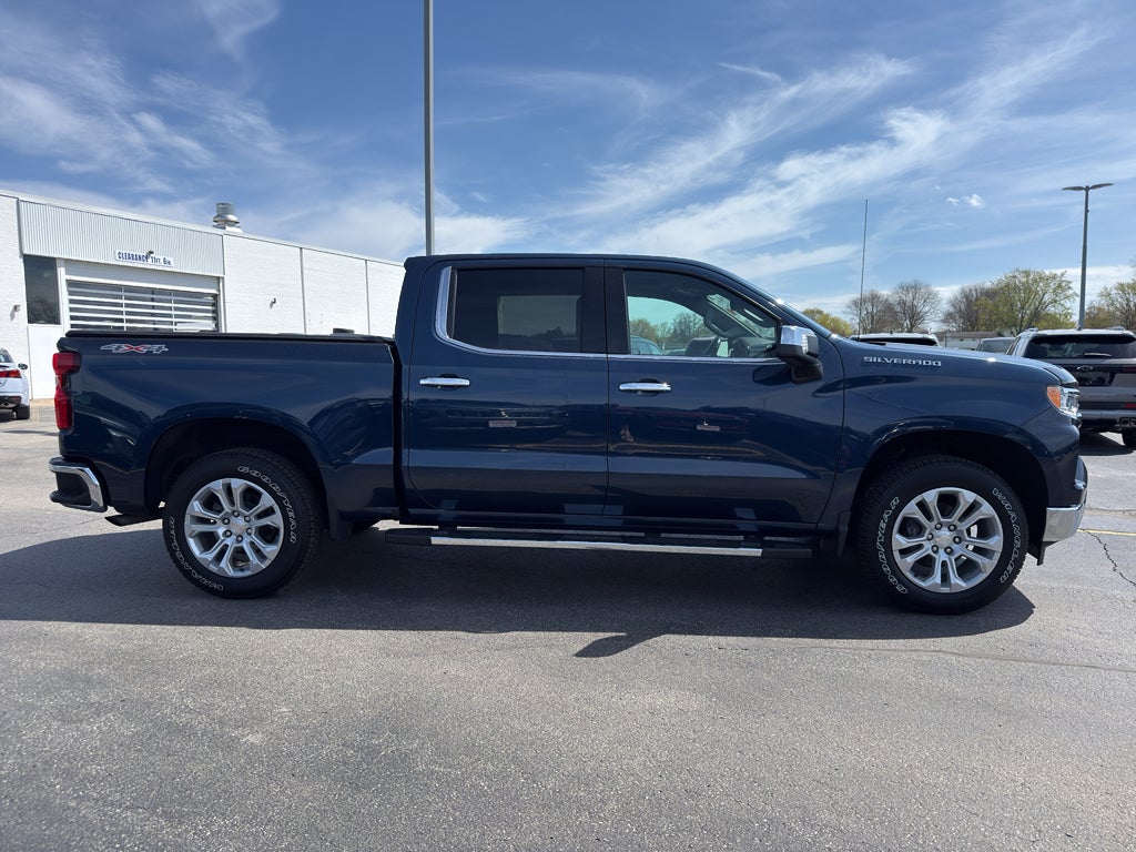 2022 Chevrolet Silverado 1500 Crew Cab Short Box 4-Wheel Drive LTZ