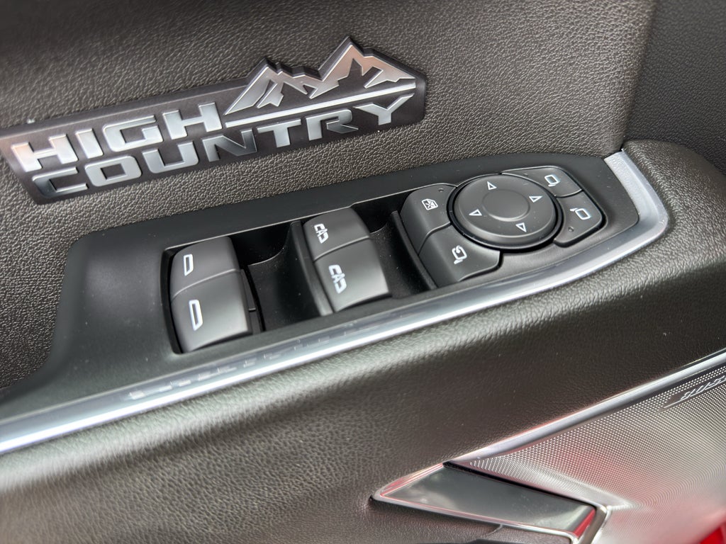 2024 Chevrolet Silverado 1500 Crew Cab Short Box 4-Wheel Drive High Country