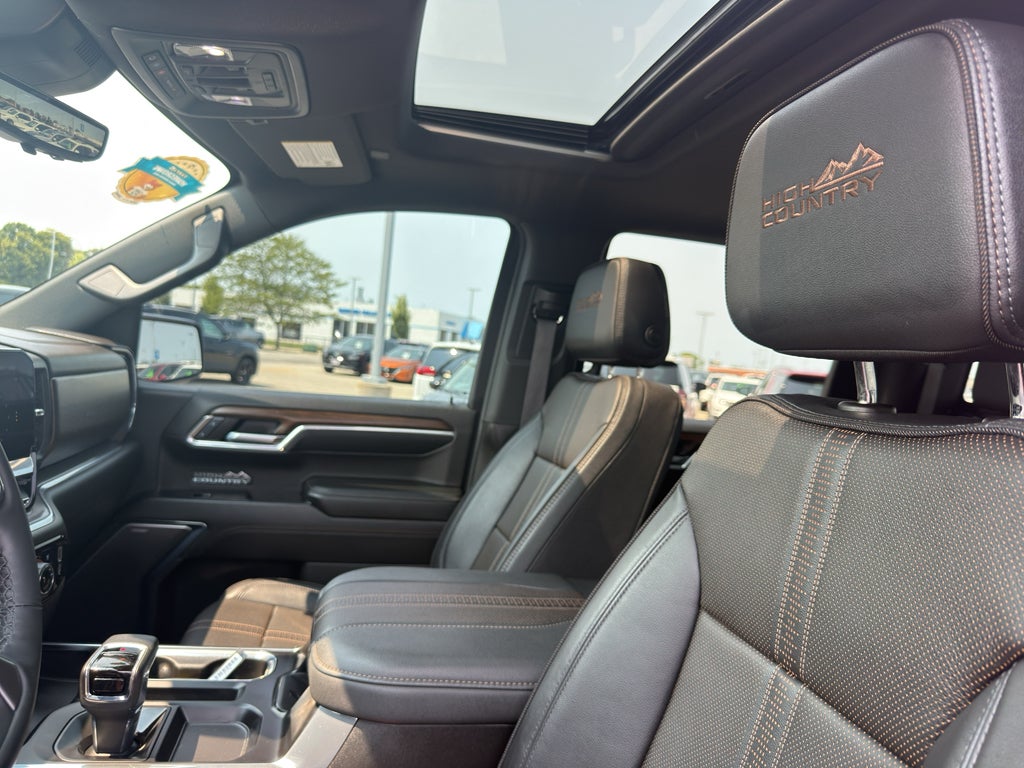 2024 Chevrolet Silverado 1500 Crew Cab Short Box 4-Wheel Drive High Country