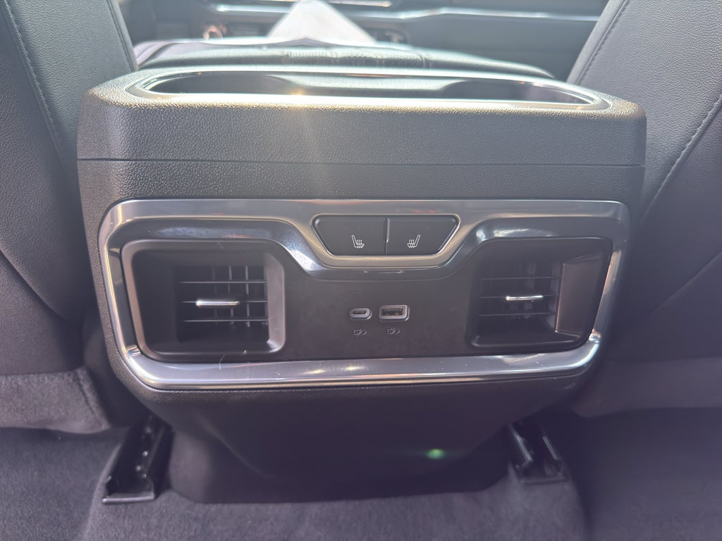 2024 Chevrolet Silverado 1500 Crew Cab Short Box 4-Wheel Drive High Country
