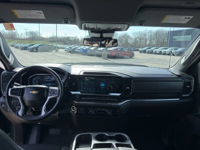 2025 Chevrolet Silverado 1500 Crew Cab Short Box 4-Wheel Drive LT 1LT
