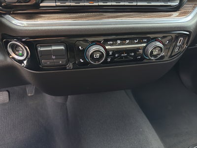 2025 Chevrolet Silverado 1500 Crew Cab Short Box 4-Wheel Drive LT 1LT