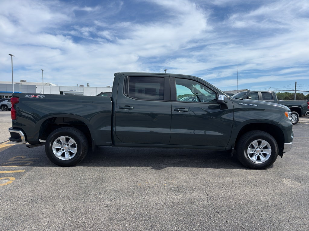 2025 Chevrolet Silverado 1500 Crew Cab Short Box 4-Wheel Drive LT 1LT