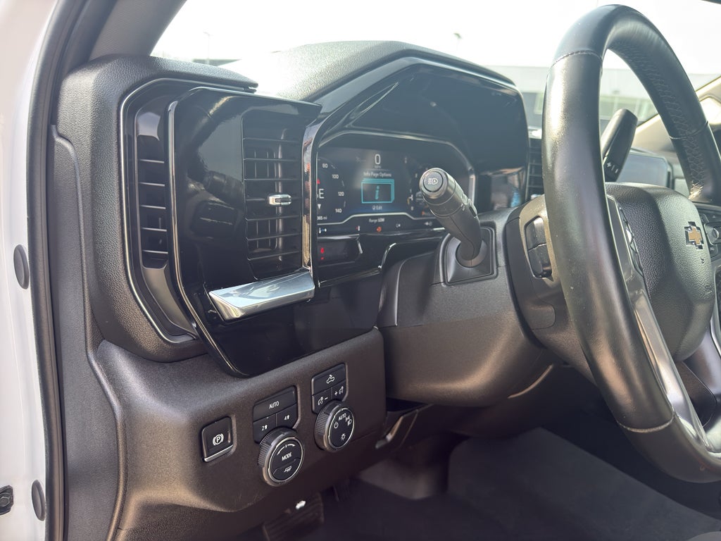 2025 Chevrolet Silverado 1500 Crew Cab Standard Box 4-Wheel Drive LT