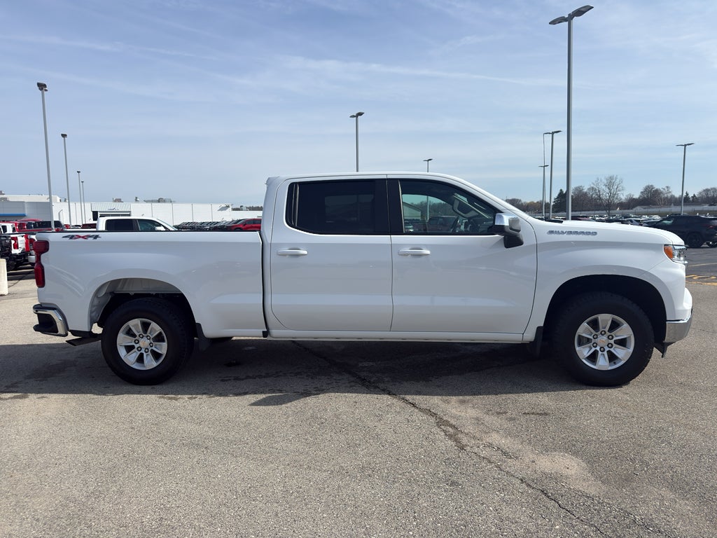 2025 Chevrolet Silverado 1500 Crew Cab Standard Box 4-Wheel Drive LT