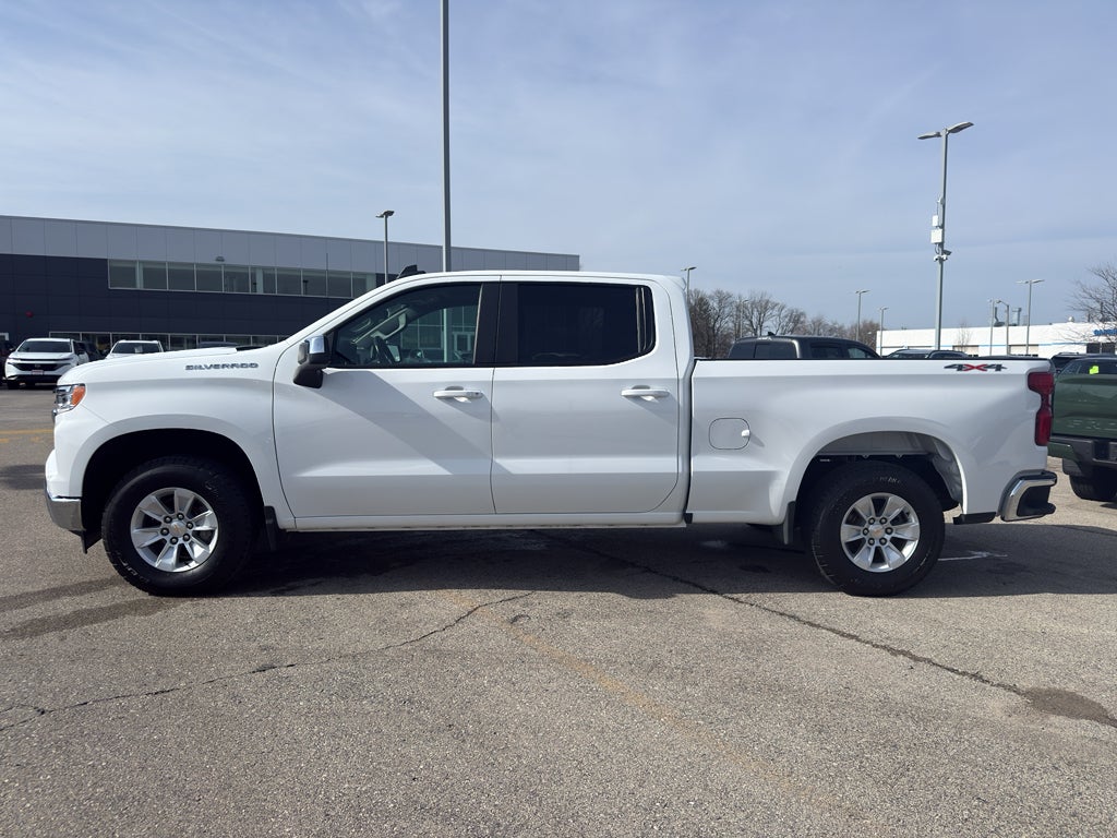 2025 Chevrolet Silverado 1500 Crew Cab Standard Box 4-Wheel Drive LT