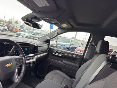 2025 Chevrolet Silverado 1500 Crew Cab Short Box 4-Wheel Drive LT 1LT