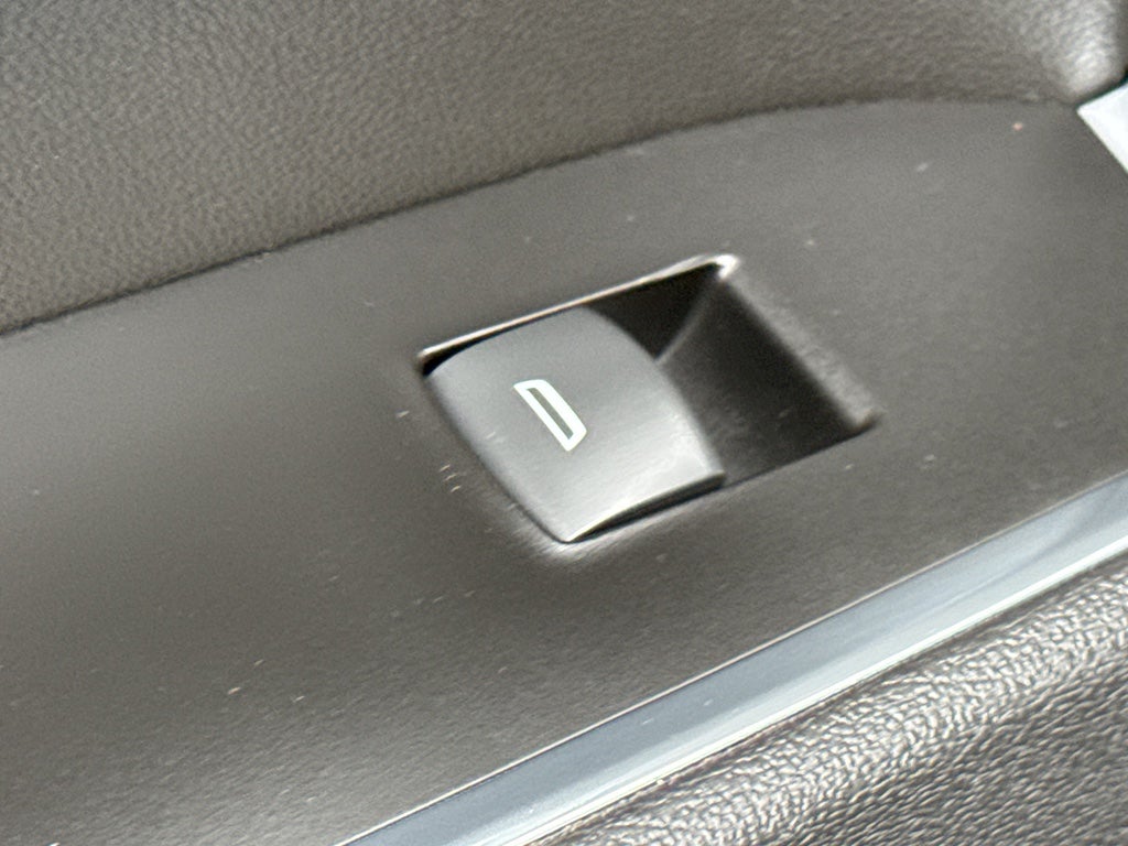 2025 Chevrolet Silverado 1500 Crew Cab Short Box 4-Wheel Drive LT 1LT