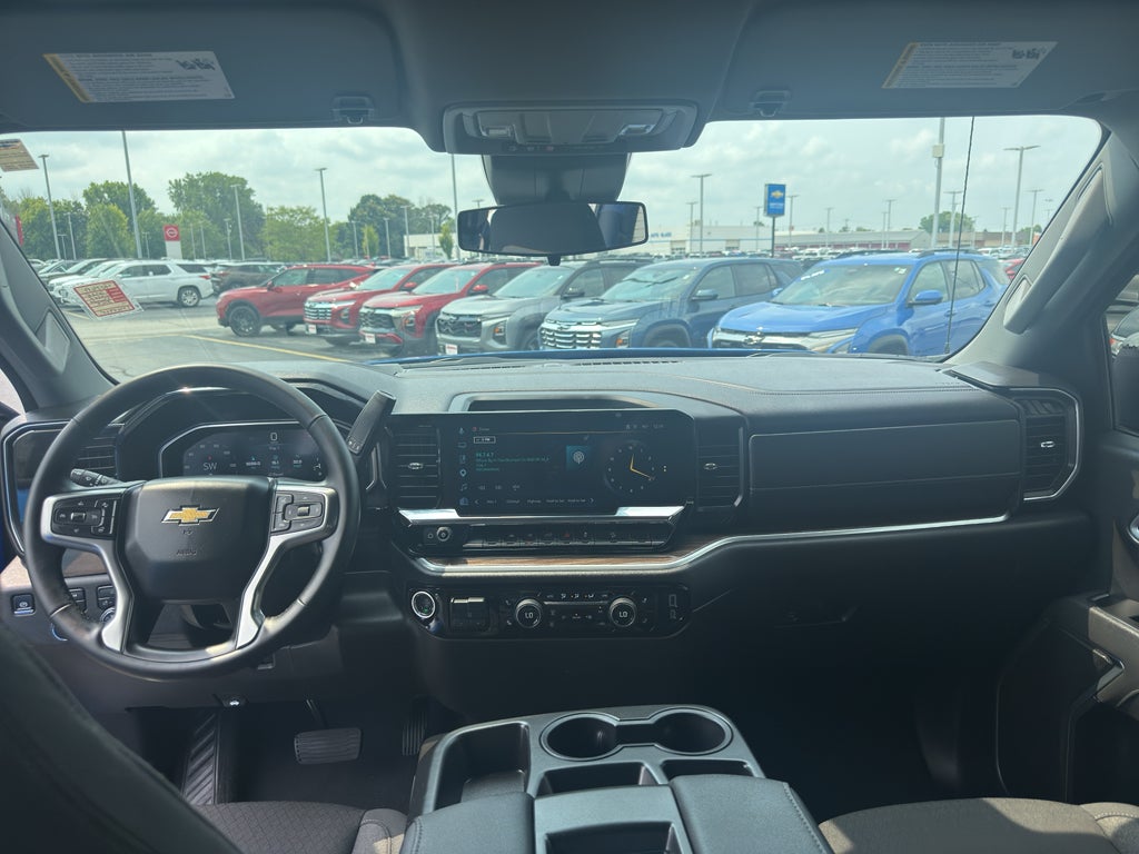 2026 Chevrolet Silverado 1500 Crew Cab Short Box 4-Wheel Drive LT 1LT