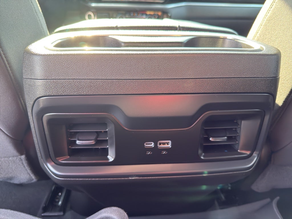 2025 Chevrolet Silverado 1500 Crew Cab Short Box 4-Wheel Drive RST