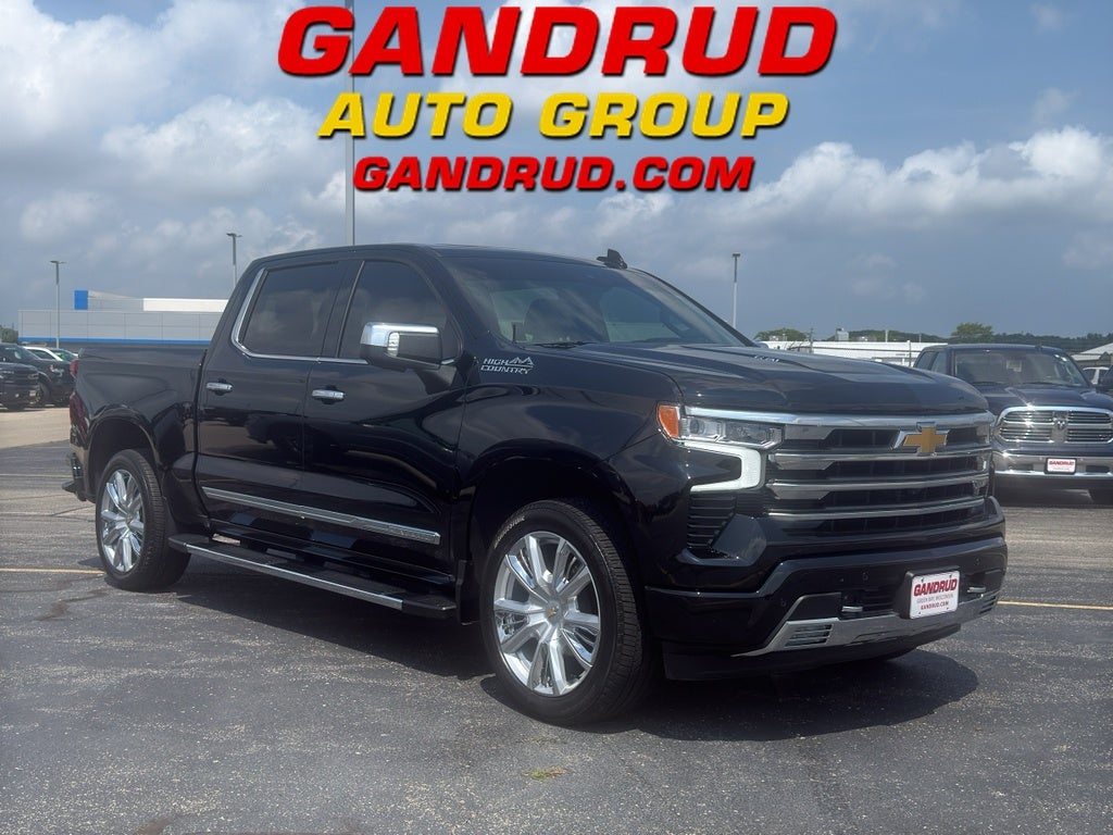 2025 Chevrolet Silverado 1500 Crew Cab Short Box 4-Wheel Drive High Country