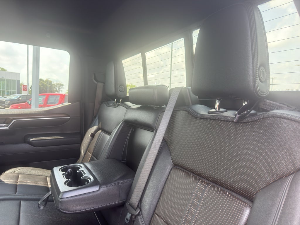 2025 Chevrolet Silverado 1500 Crew Cab Short Box 4-Wheel Drive High Country