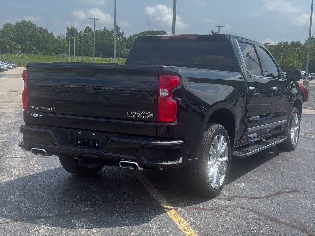 2025 Chevrolet Silverado 1500 Crew Cab Short Box 4-Wheel Drive High Country