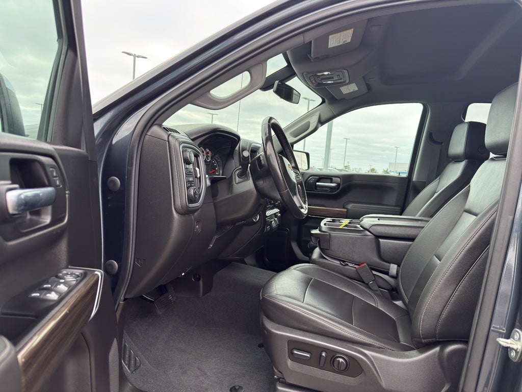 2022 Chevrolet Silverado 1500 LTD Crew Cab Short Box 4-Wheel Drive LT 1LT