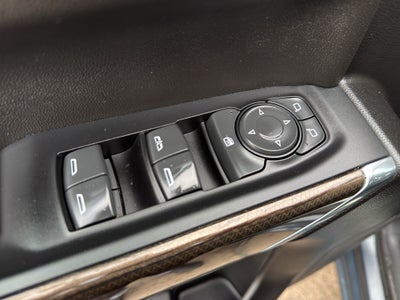 2022 Chevrolet Silverado 1500 LTD Crew Cab Short Box 4-Wheel Drive LT 1LT