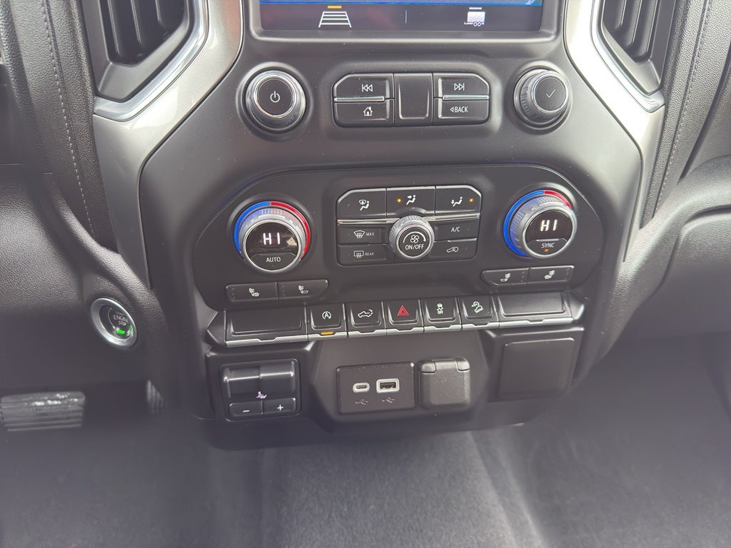 2021 Chevrolet Silverado 1500 Crew Cab Short Box 4-Wheel Drive RST