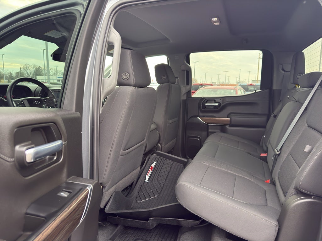 2021 Chevrolet Silverado 1500 Crew Cab Short Box 4-Wheel Drive RST