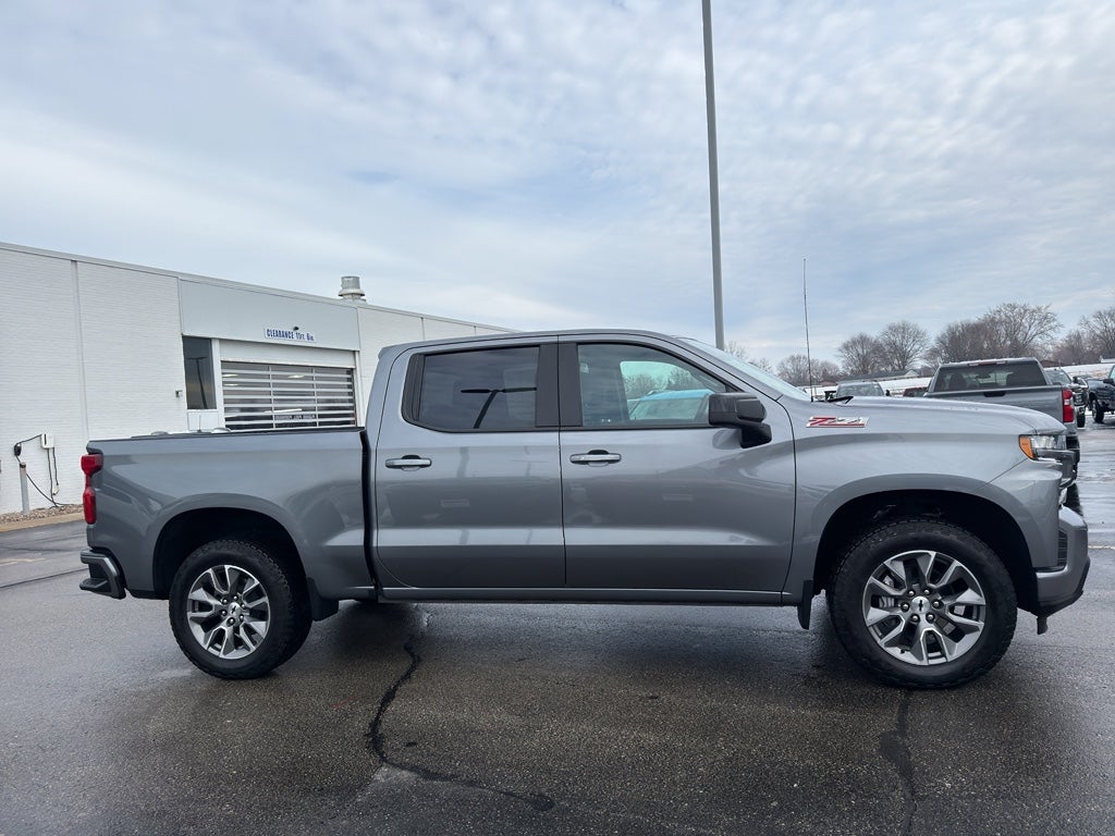 2021 Chevrolet Silverado 1500 Crew Cab Short Box 4-Wheel Drive RST