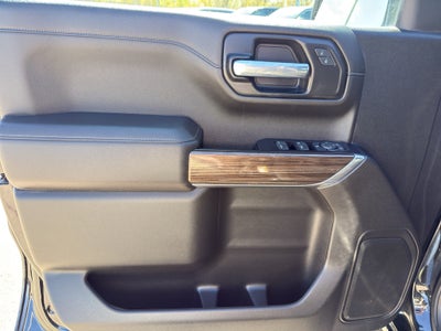 2022 Chevrolet Silverado 1500 LTD Crew Cab Standard Box 4-Wheel Drive RST
