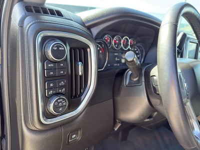 2022 Chevrolet Silverado 1500 LTD Crew Cab Standard Box 4-Wheel Drive RST