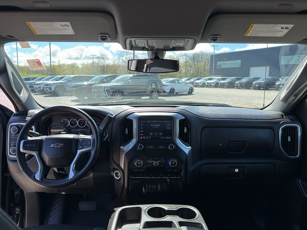 2022 Chevrolet Silverado 1500 LTD Crew Cab Standard Box 4-Wheel Drive RST