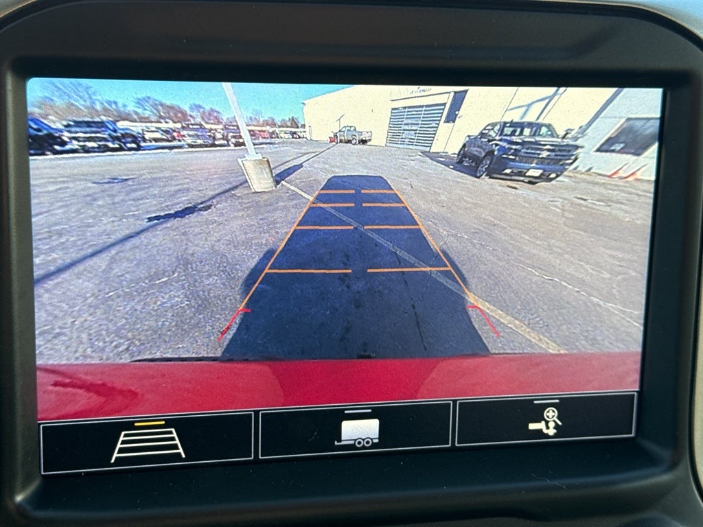 2020 Chevrolet Silverado 1500 Crew Cab Short Box 4-Wheel Drive RST