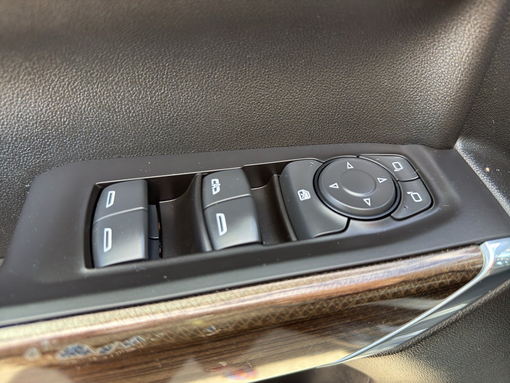 2021 Chevrolet Silverado 1500 Crew Cab Short Box 4-Wheel Drive RST