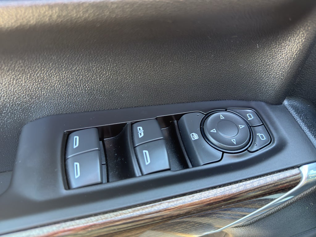 2021 Chevrolet Silverado 1500 Crew Cab Short Box 4-Wheel Drive RST