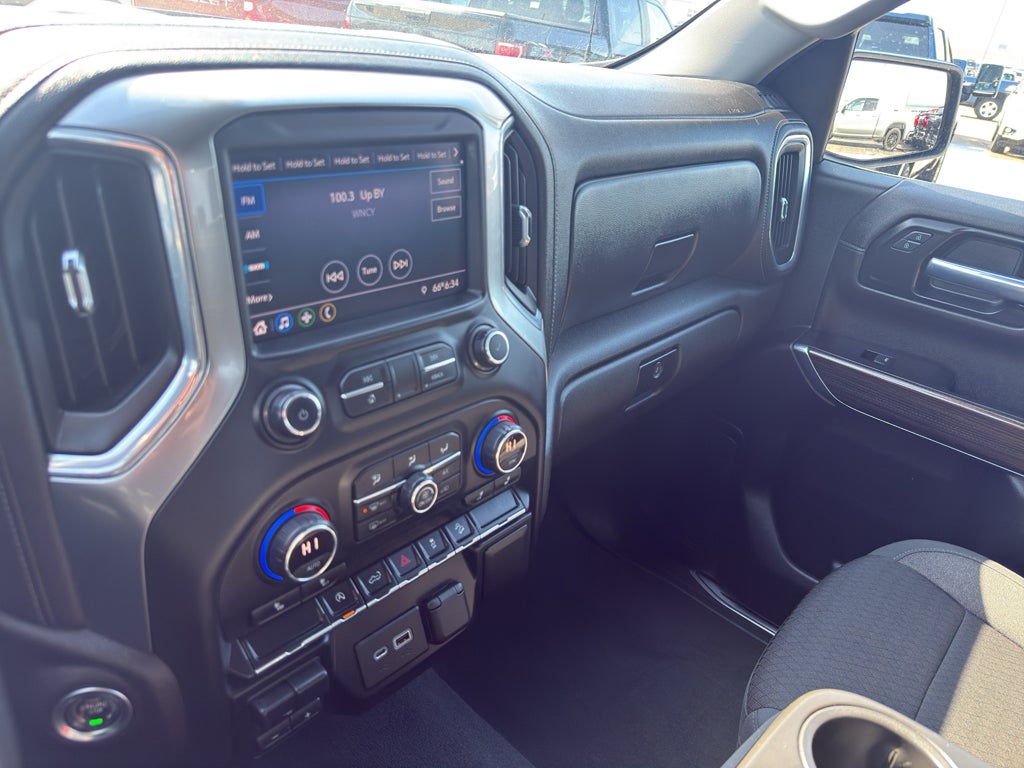 2021 Chevrolet Silverado 1500 Crew Cab Short Box 4-Wheel Drive RST