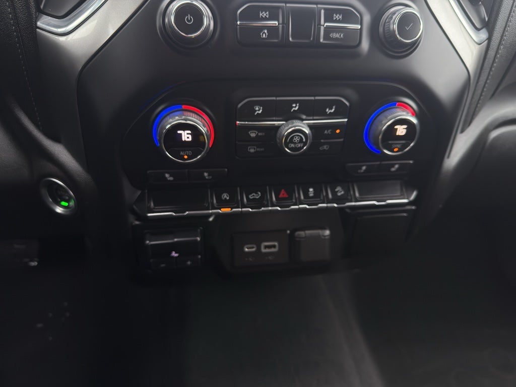 2021 Chevrolet Silverado 1500 Crew Cab Short Box 4-Wheel Drive RST