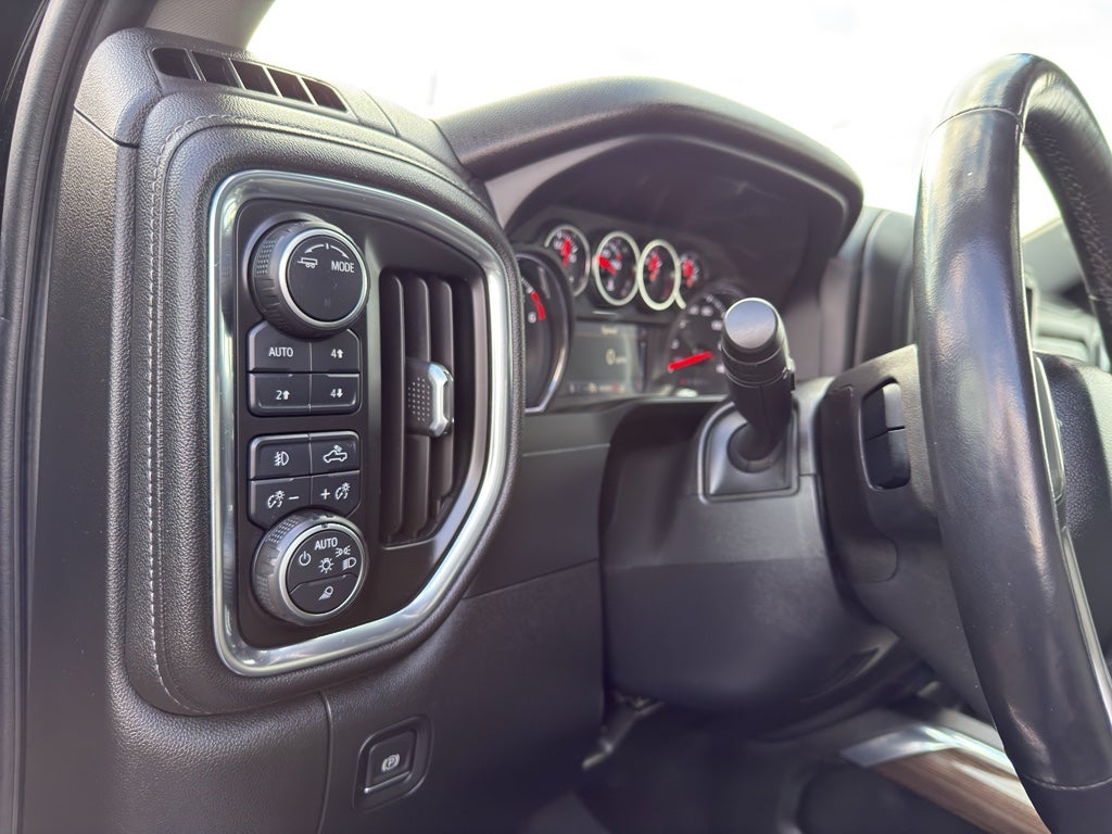 2021 Chevrolet Silverado 1500 Crew Cab Short Box 4-Wheel Drive RST