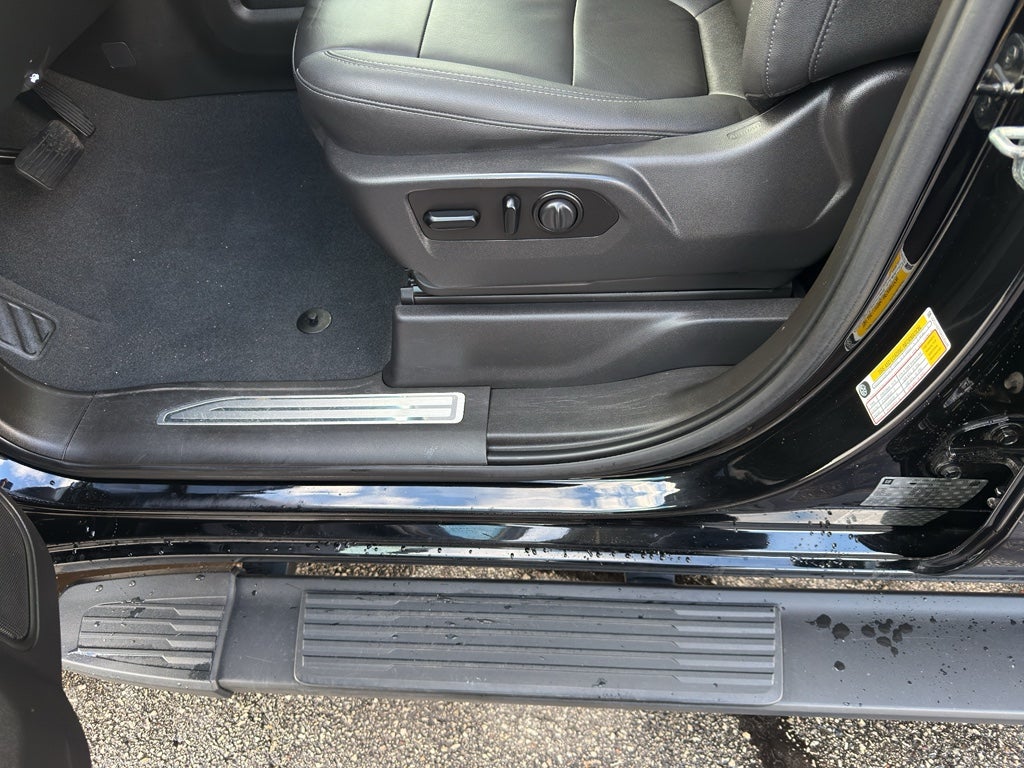 2021 Chevrolet Silverado 1500 Crew Cab Short Box 4-Wheel Drive RST