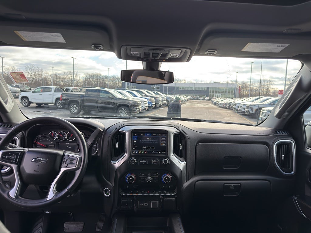 2021 Chevrolet Silverado 1500 Crew Cab Short Box 4-Wheel Drive RST