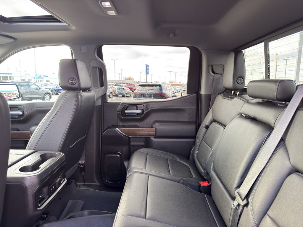 2021 Chevrolet Silverado 1500 Crew Cab Short Box 4-Wheel Drive RST