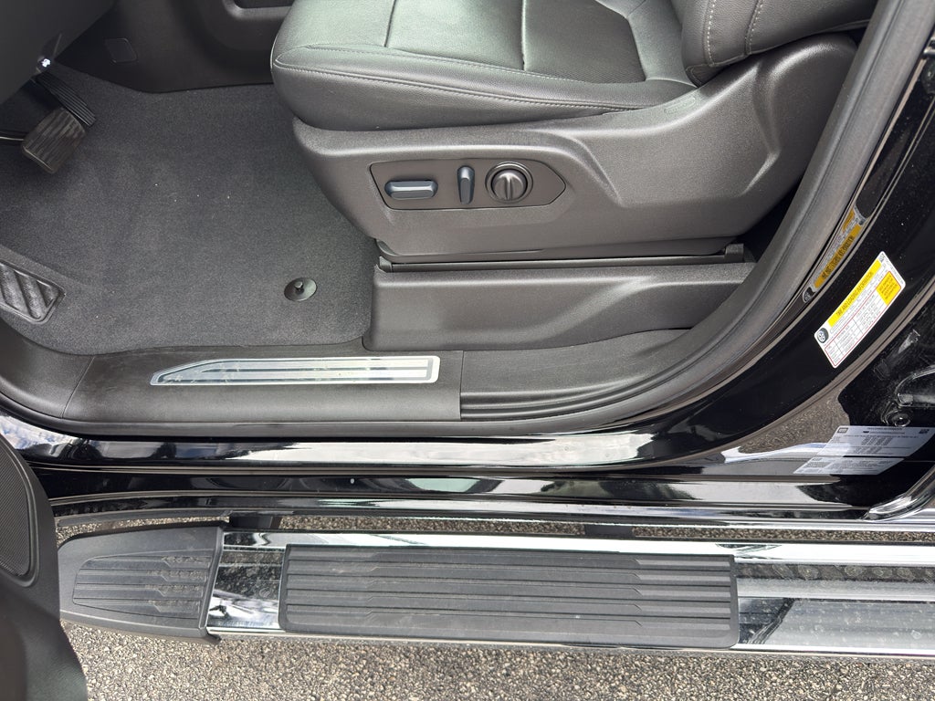 2022 Chevrolet Silverado 1500 LTD Crew Cab Short Box 4-Wheel Drive LTZ