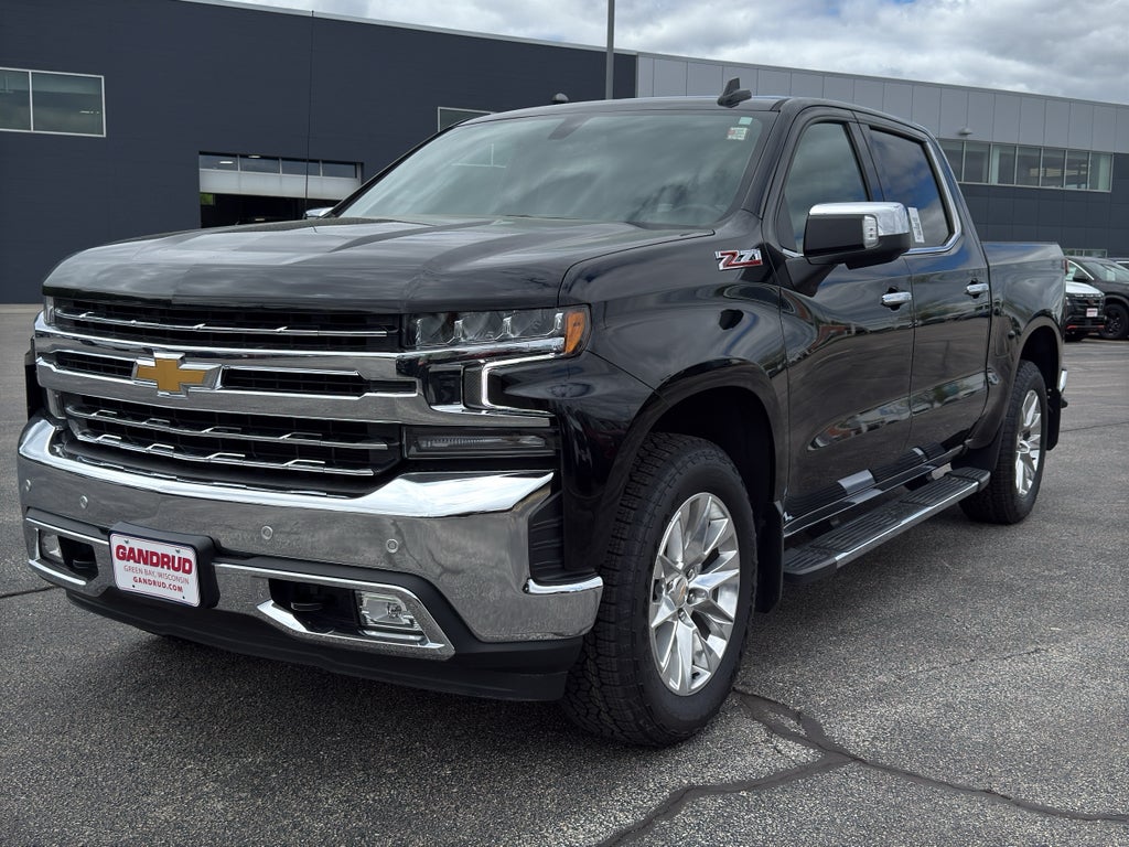2022 Chevrolet Silverado 1500 LTD Crew Cab Short Box 4-Wheel Drive LTZ