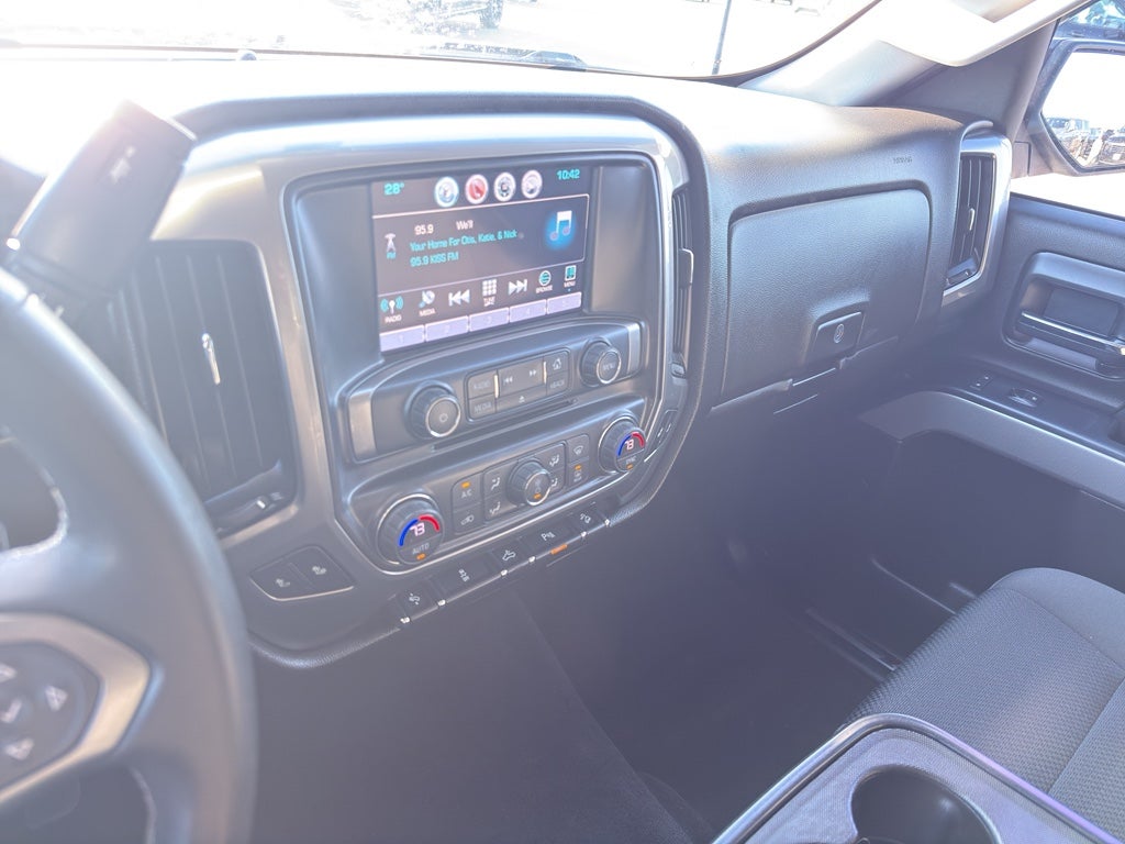 2017 Chevrolet Silverado 1500 Double Cab Standard Box 4-Wheel Drive LT Z71