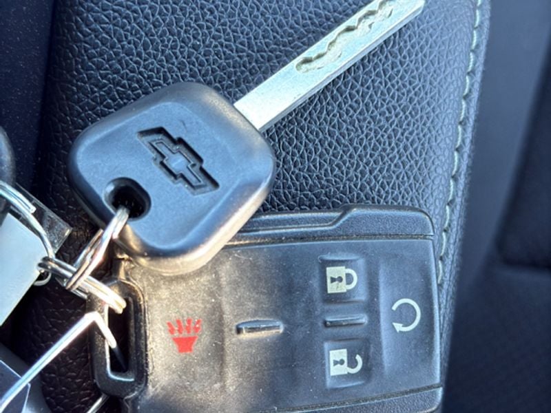 2017 Chevrolet Silverado 1500 Double Cab Standard Box 4-Wheel Drive LT Z71