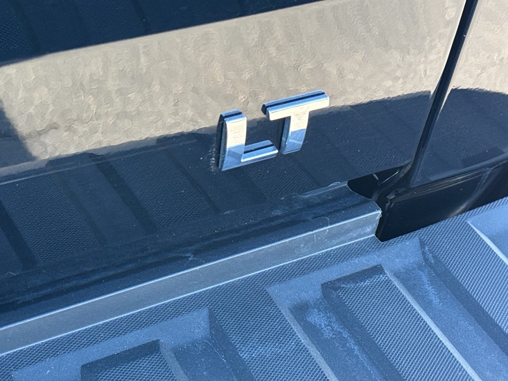 2017 Chevrolet Silverado 1500 Double Cab Standard Box 4-Wheel Drive LT Z71