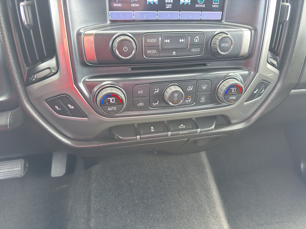 2017 Chevrolet Silverado 1500 Double Cab Standard Box 4-Wheel Drive LT