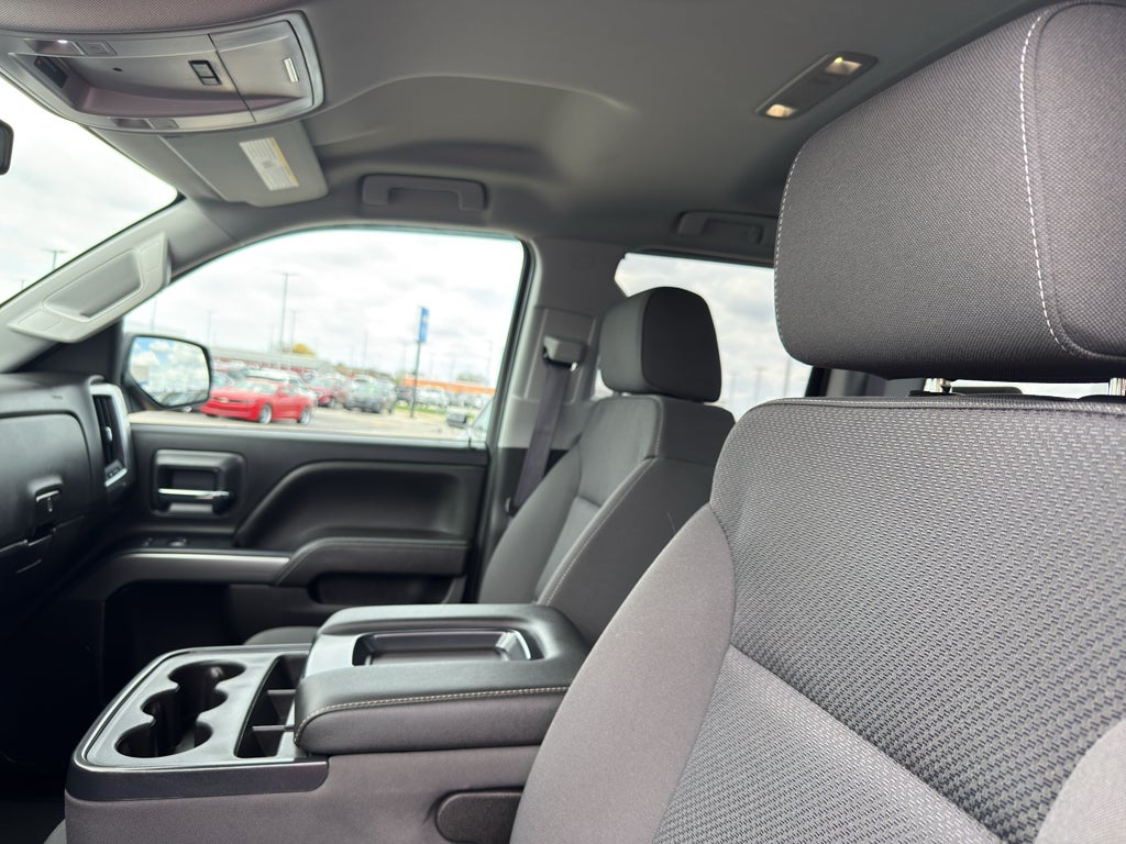 2017 Chevrolet Silverado 1500 Double Cab Standard Box 4-Wheel Drive LT