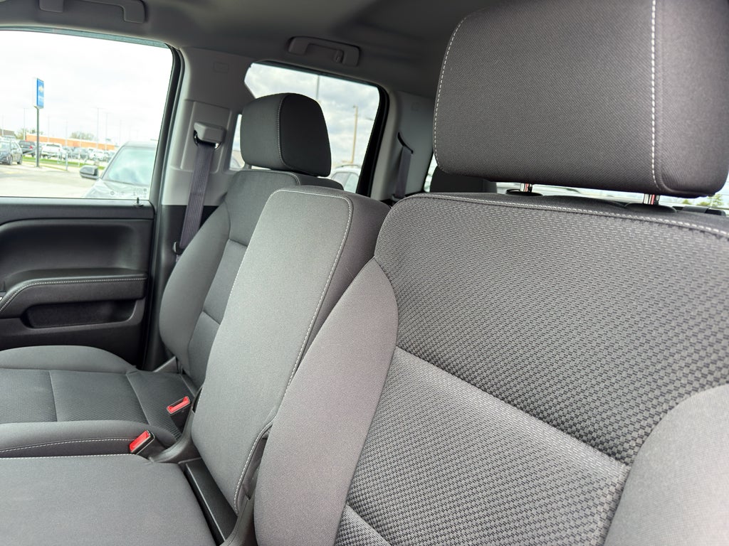 2017 Chevrolet Silverado 1500 Double Cab Standard Box 4-Wheel Drive LT