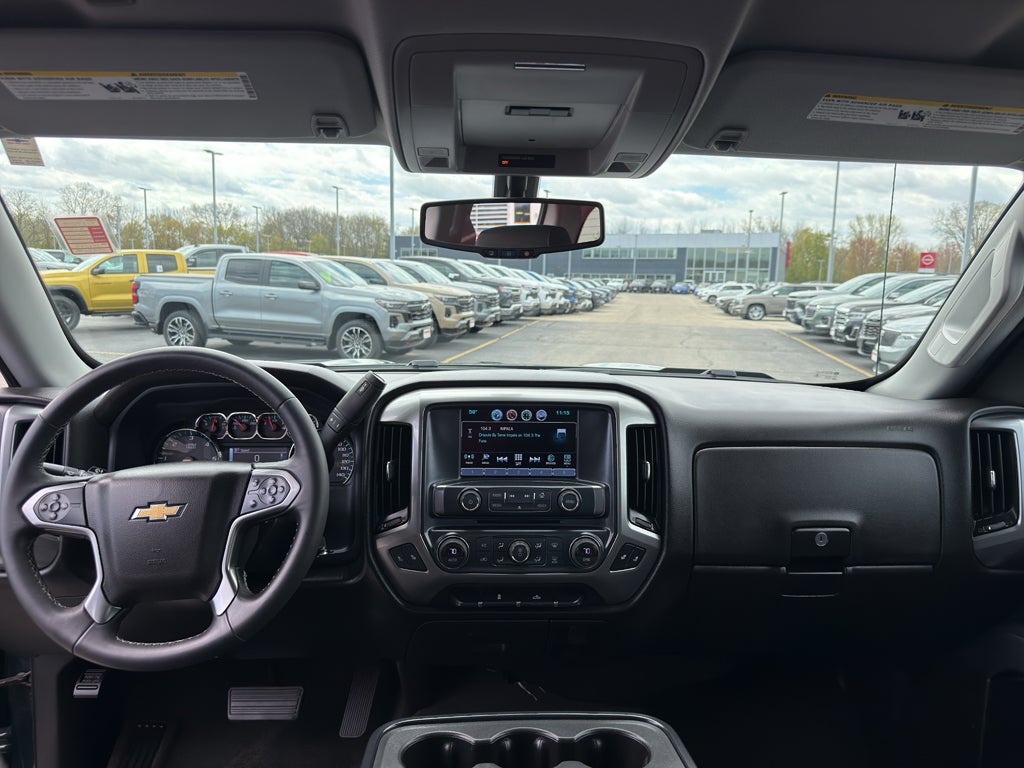 2017 Chevrolet Silverado 1500 Double Cab Standard Box 4-Wheel Drive LT