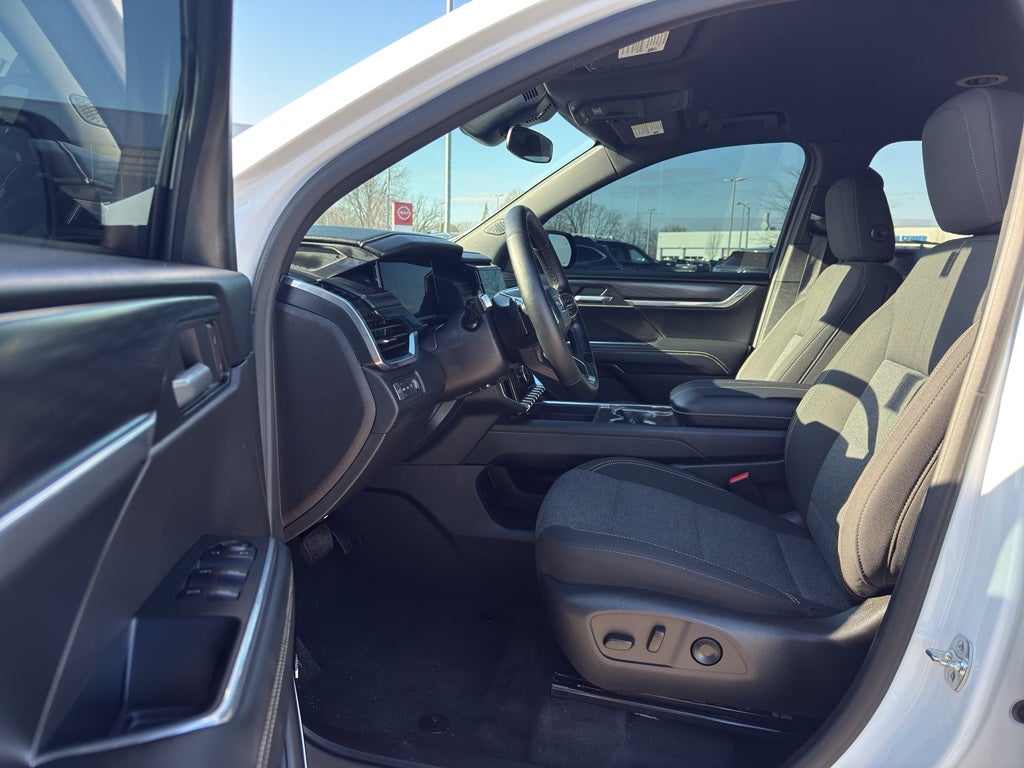 2025 GMC Acadia AWD Elevation