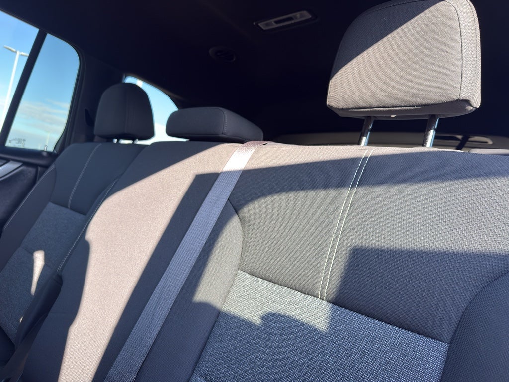 2025 GMC Acadia AWD Elevation