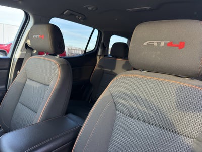 2023 GMC Acadia AWD AT4