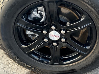 2023 GMC Acadia AWD AT4